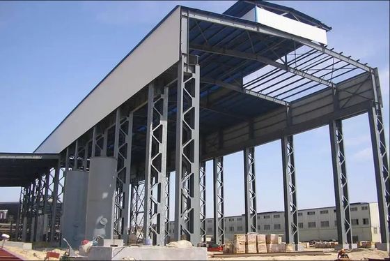 Крыша из гофрированной стали Сборка сэндвич-панелей для класса Q235B и Q355B