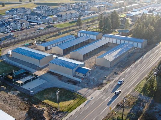 Зарубежный рынок Префабрикованная стальная конструкция мастерская с C.Z формы стальной канальной пулин