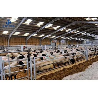 Q235/Q345 Металлические здания в стиле конского сарая